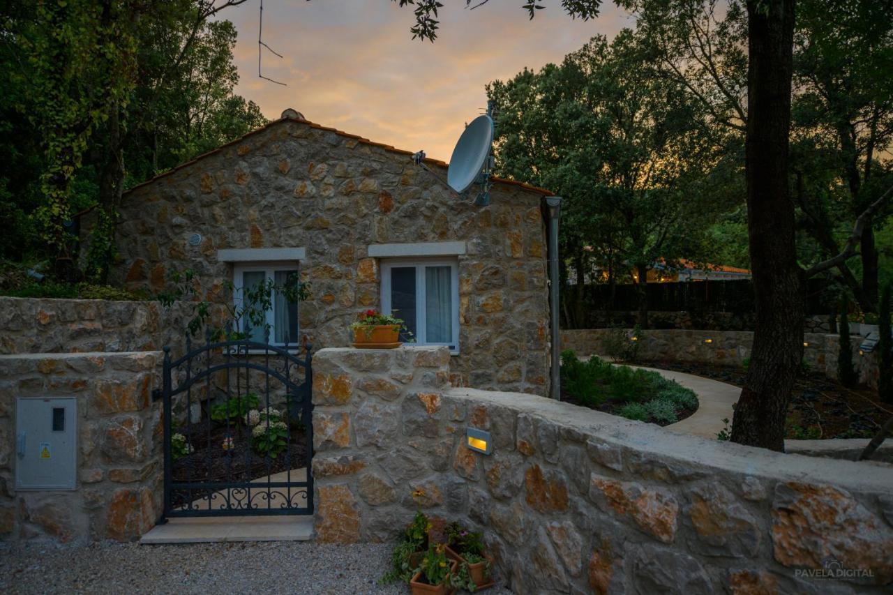 Vila Stone House Leani Sveti Jakov Exteriér fotografie